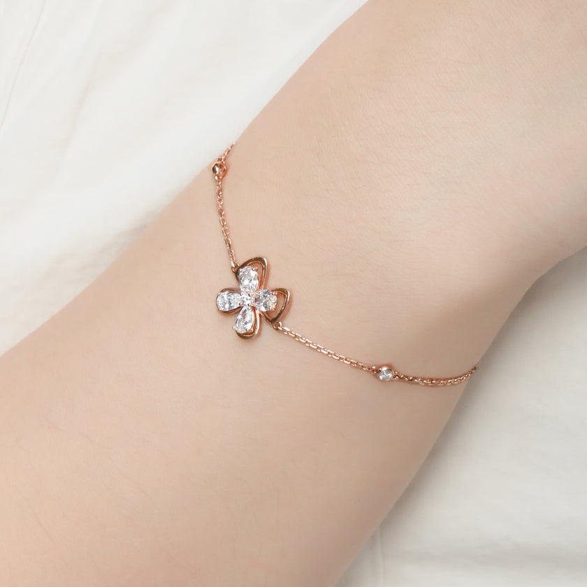 Snowy Butterfly's Dance Bracelet