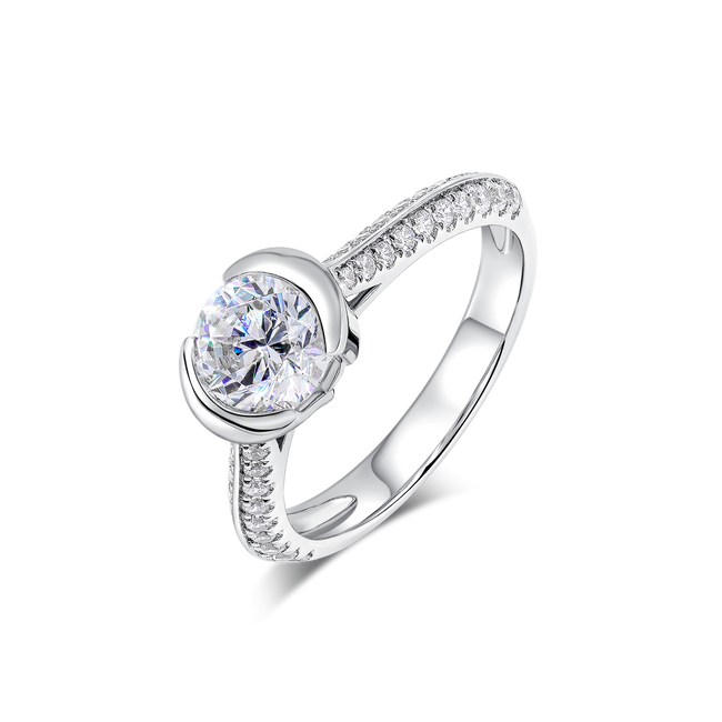 CIRCLE OF LOVE RING